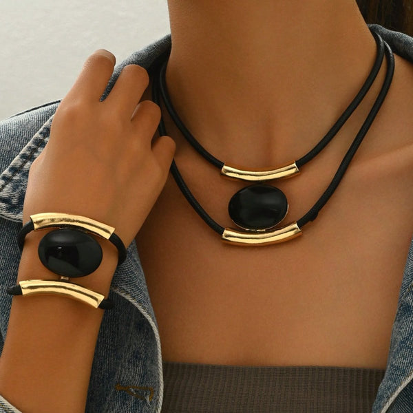Golden Elegance Jewelry Set