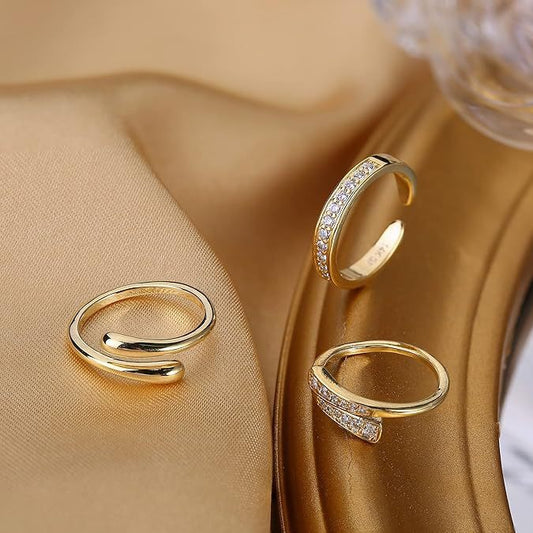 Gleaming Gold Fashion Ring
